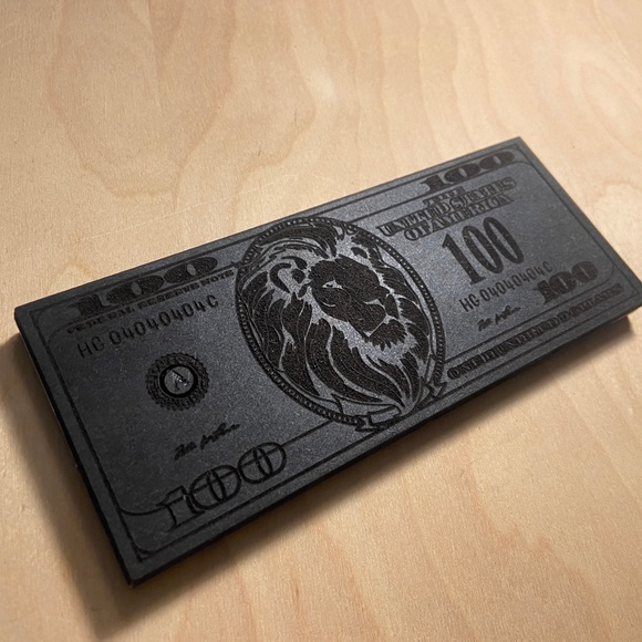 DeMarcus Alexan 100 Dollar Lion Travel Comb - Picture 1 of 2